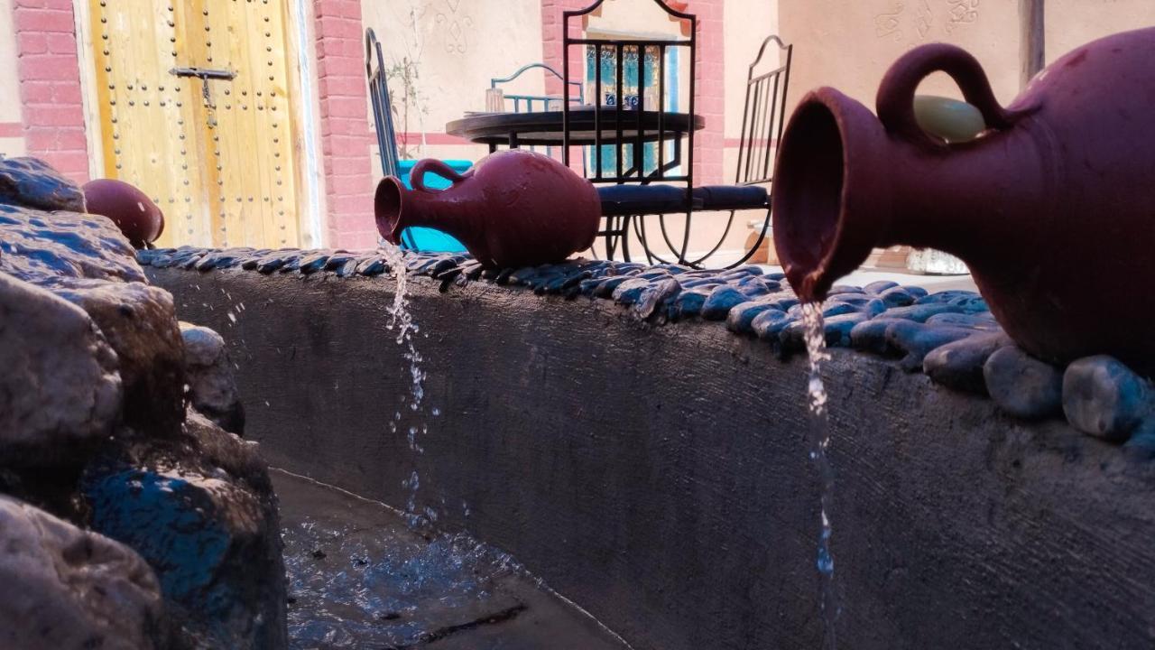 Готель Kasbah Tussna Boumalne Dades Екстер'єр фото