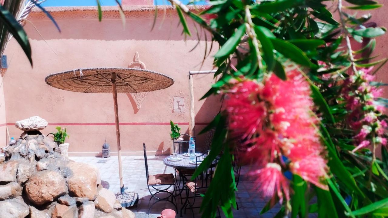 Готель Kasbah Tussna Boumalne Dades Екстер'єр фото